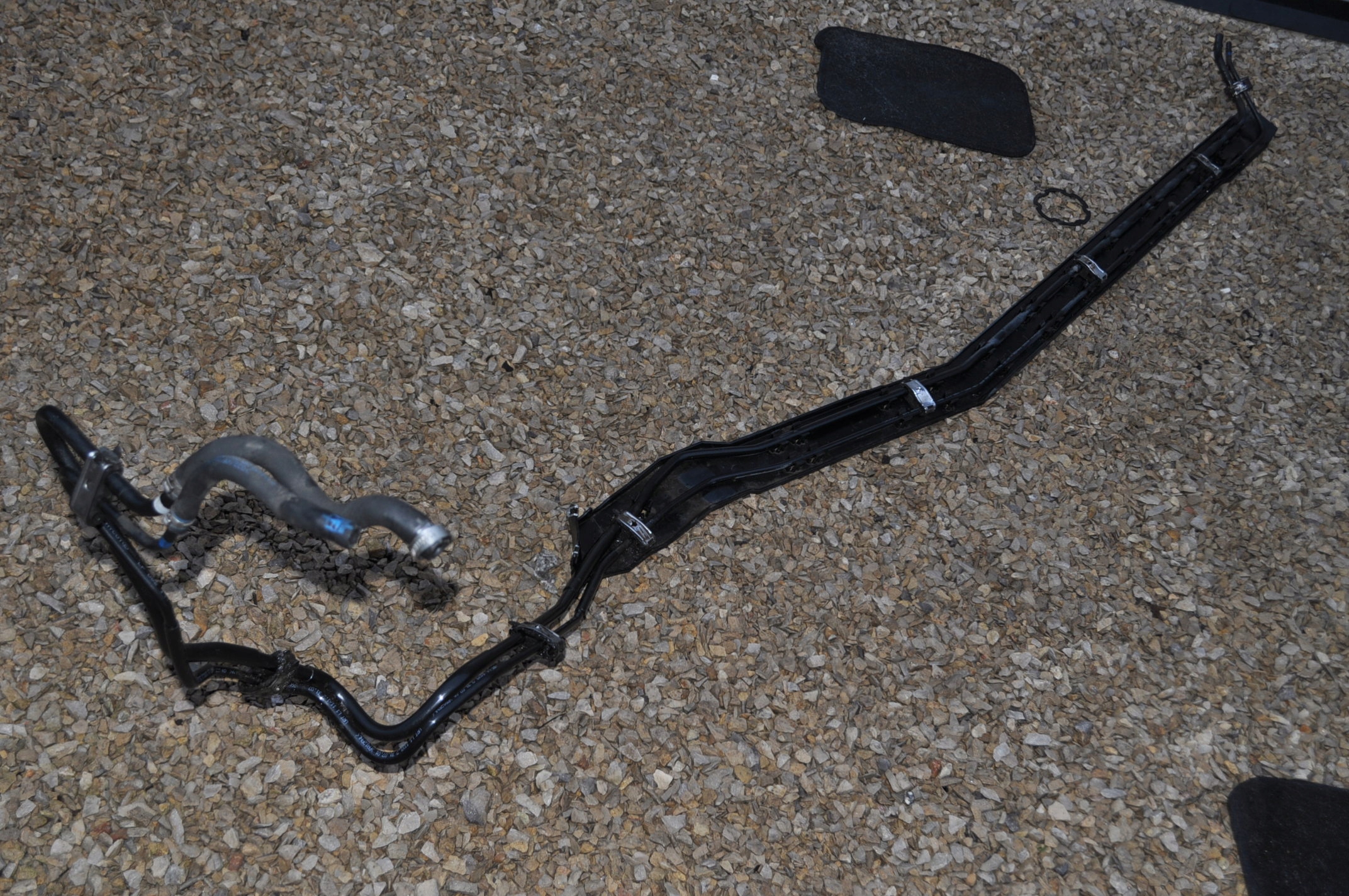 AUDI A6C5 2.5 TDI ALLROAD ТОПЛИВОПРОВОДЫ