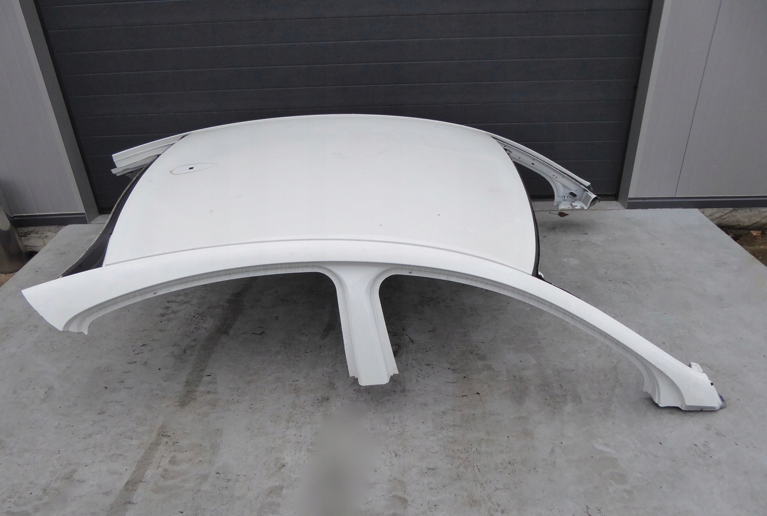 DACH OPEL INSIGNIA LIFT HB 5D Z40R