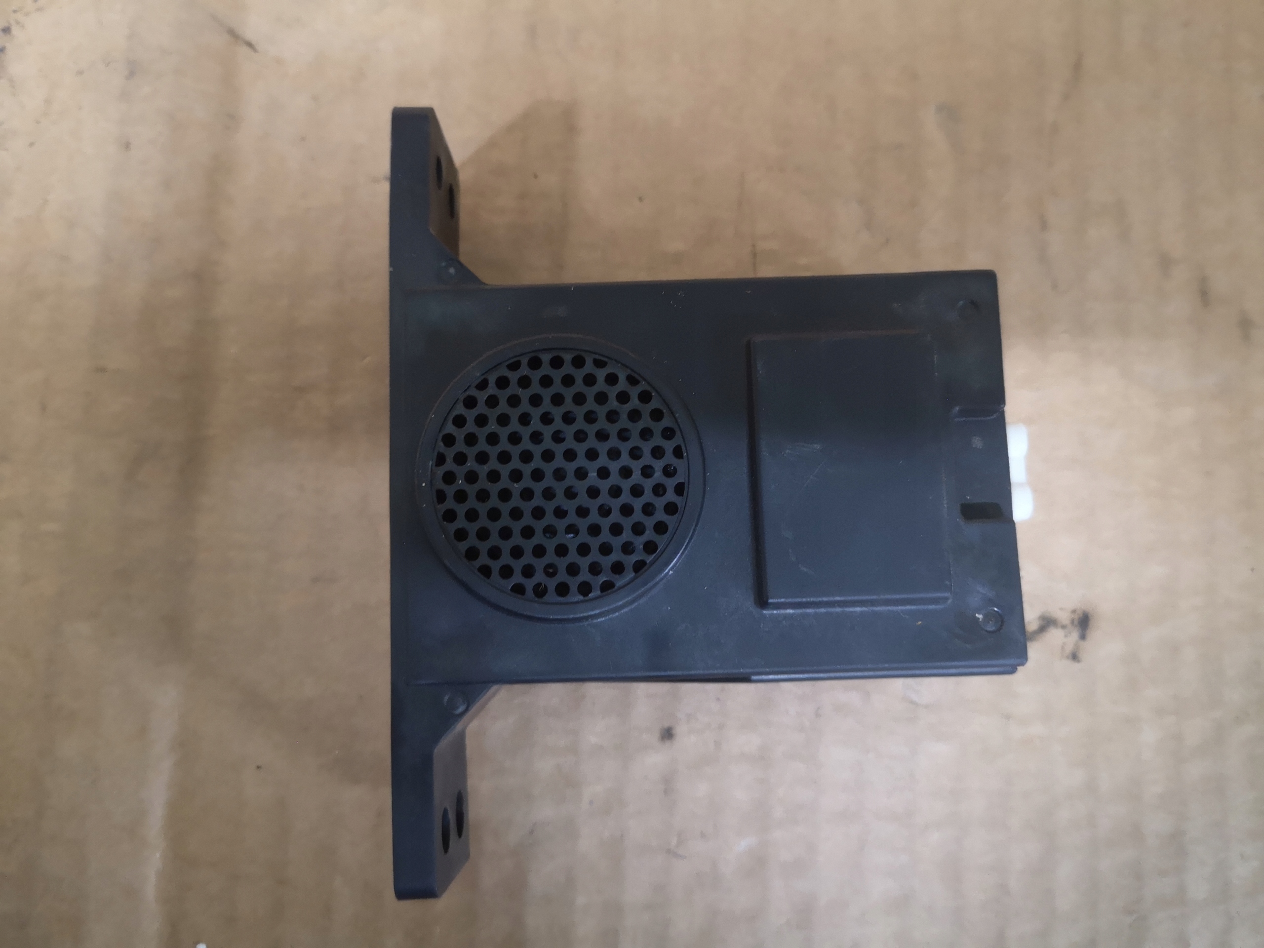 INFINITI Q60 S 2017 r динамік модуль 284p34ga0a