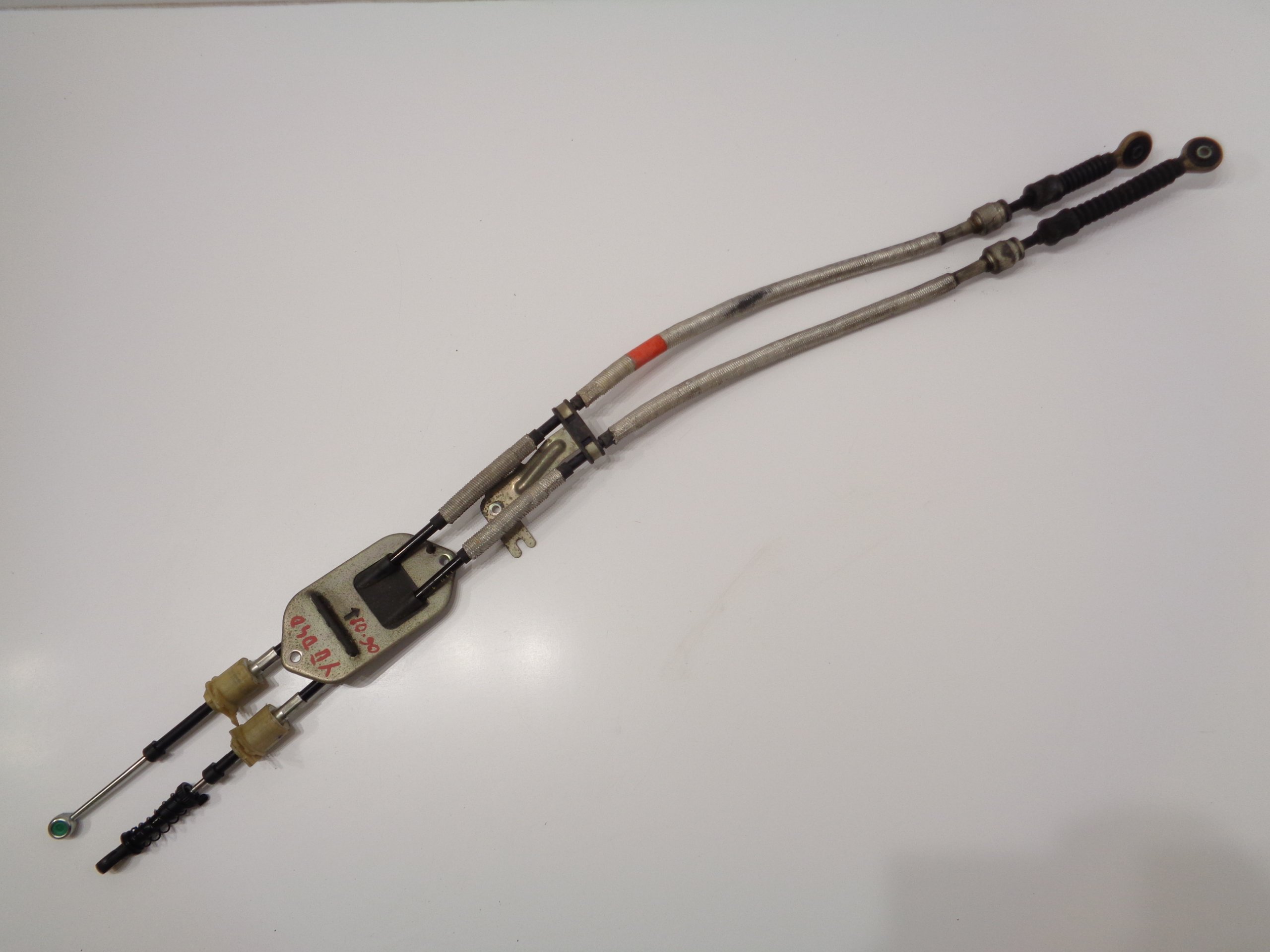 Троси перемикання передач TOYOTA YARIS II 06-09 1.4 d4d