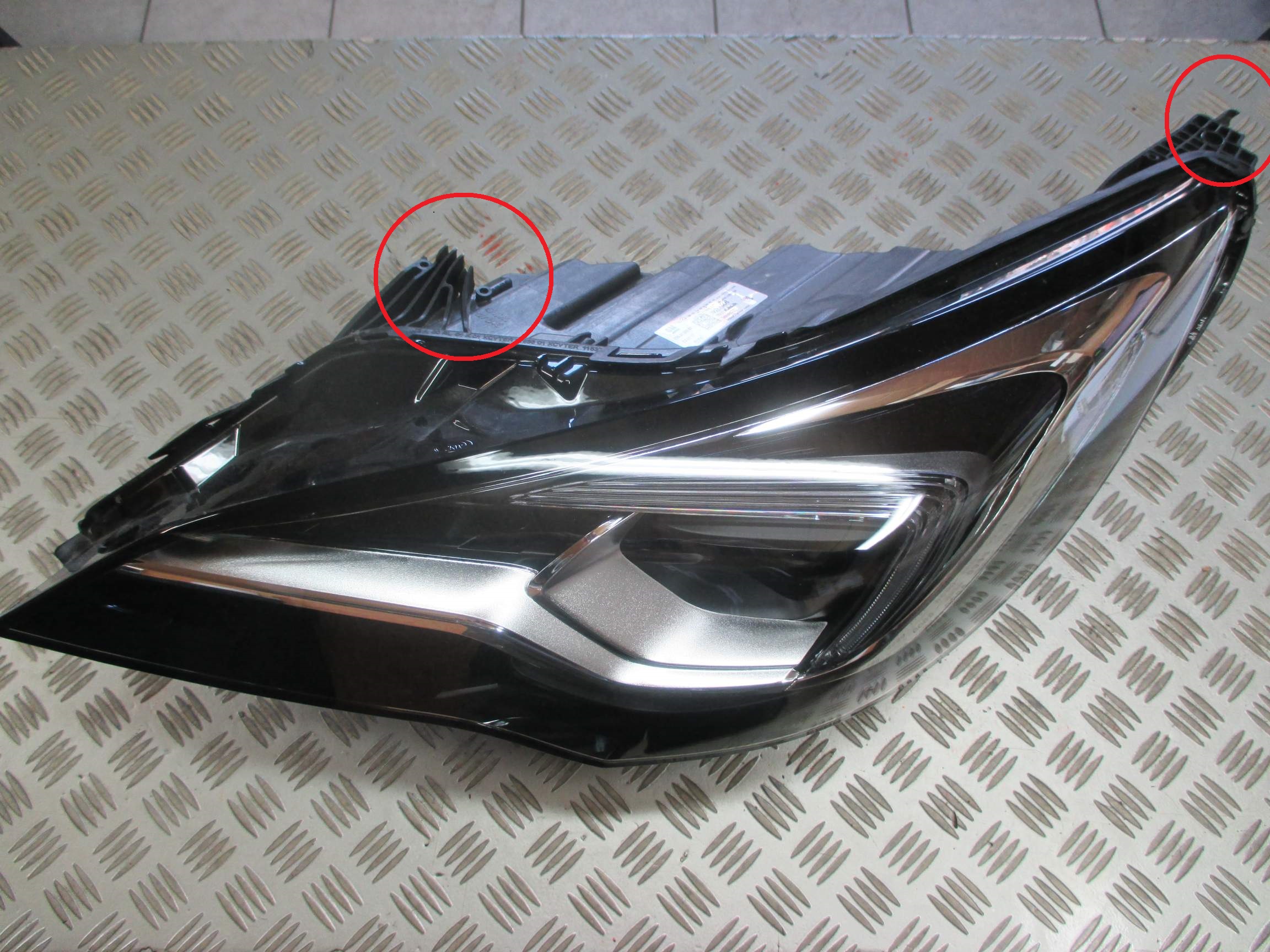 ФАРА ЛІВА ПОВНИЙ КОМПЛЕКТ LED OPEL ASTRA K В 2015r->