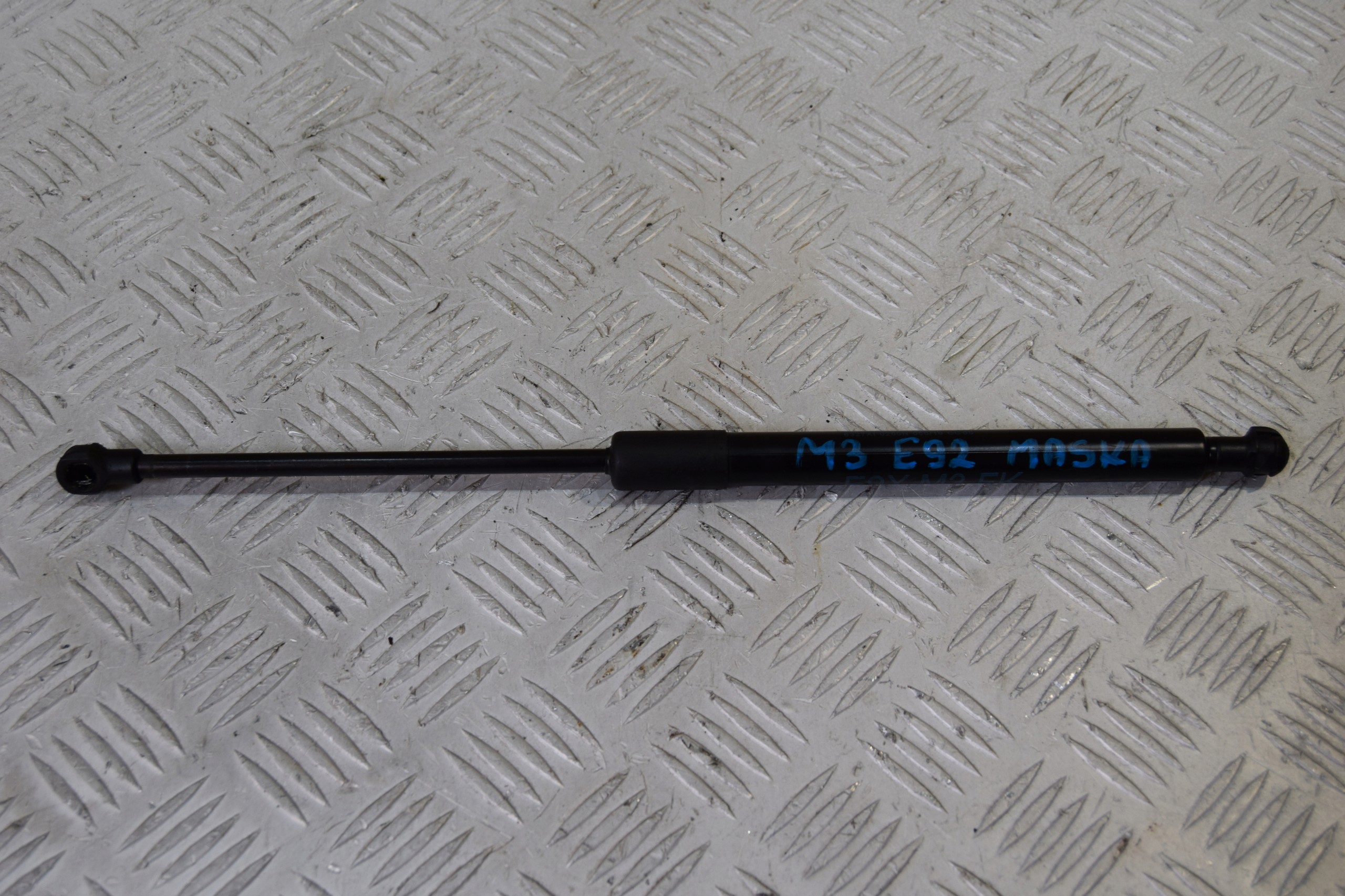 damper bonnets BMW M3 E92 LIFT