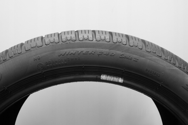 2Z 295/35R19 Pirelli Winter SottoZero S2 100V 4016 Rok produkcji 2016