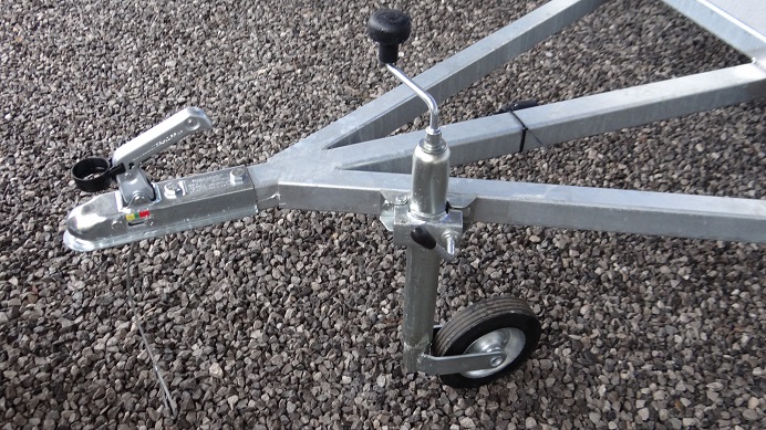 ZACZEP KULOWY WINTERHOFF 1500kg KWADRAT 60mm hak Marka Winterhoff