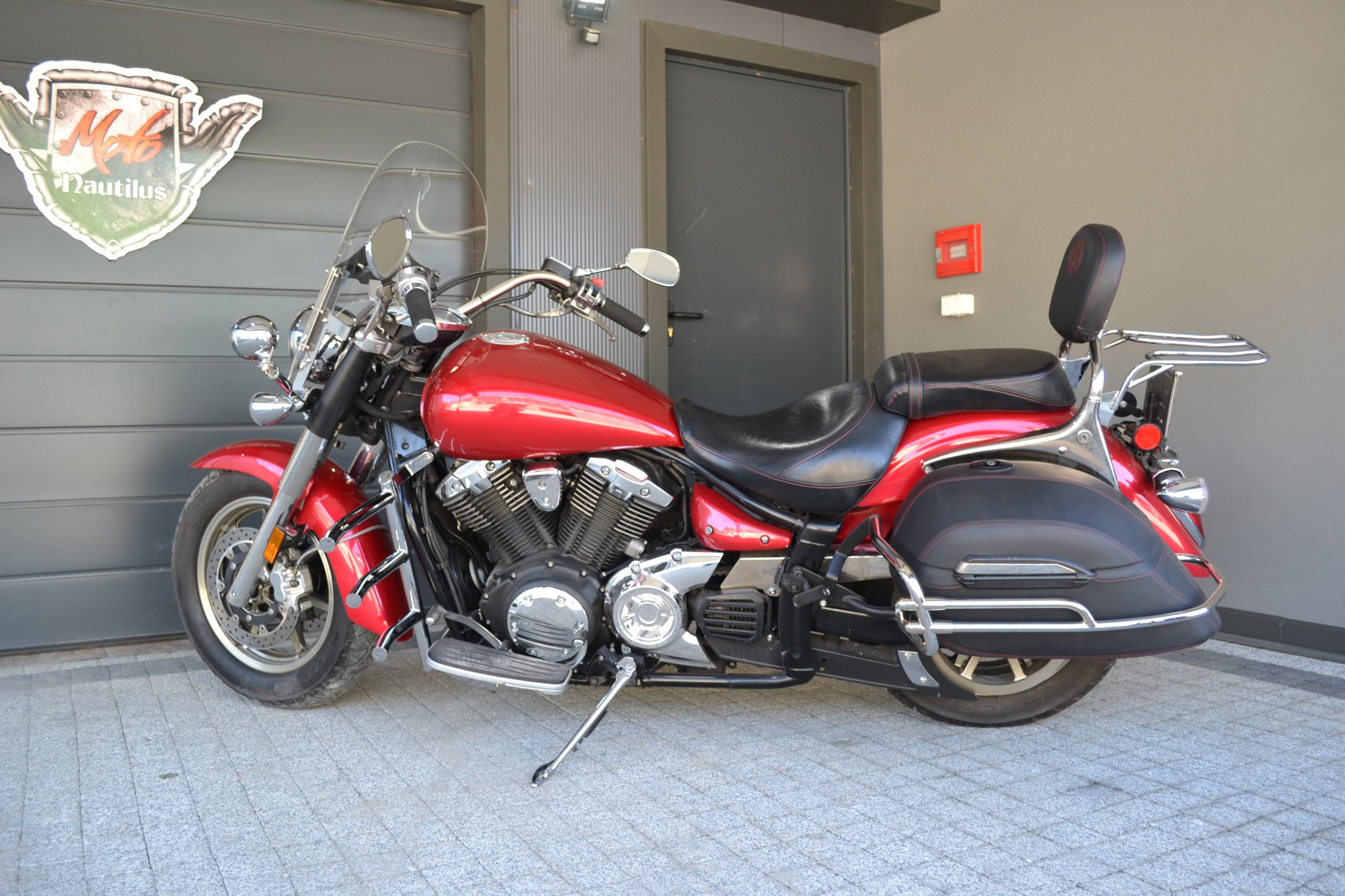 Миднайт 1300. Yamaha Midnight Star 1300. Yamaha XV 1300 Midnight Star. XVS 1300 Midnight Star. Yamaha Midnight 1300.