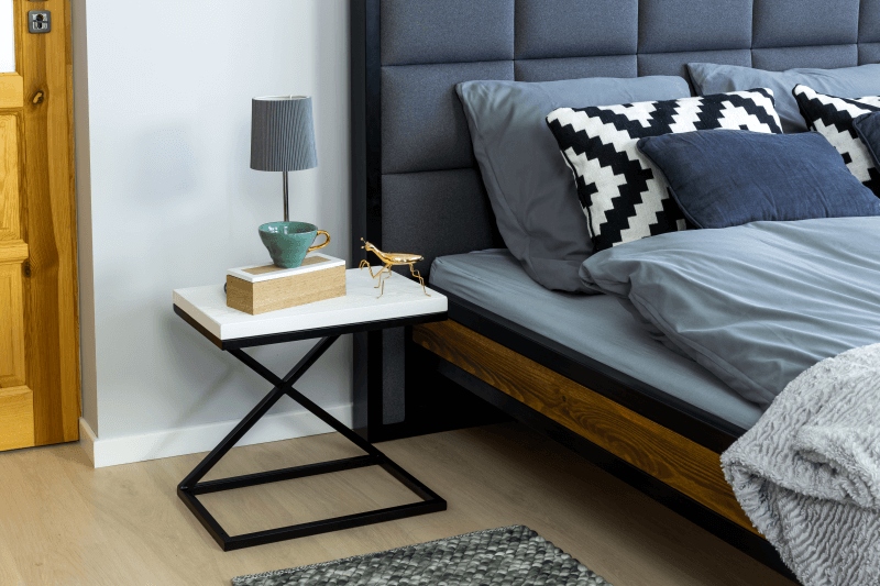 SZAFKA NOCNA INDUSTRIALNA METAL DREWNO CZARNA Marka Kerbe