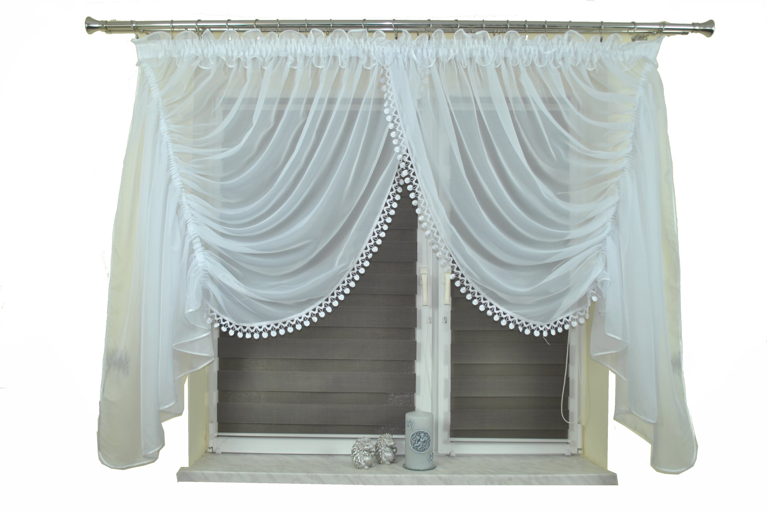

Gotowa Firanka Woda Woal 400/150 Gipura 5 CM P4