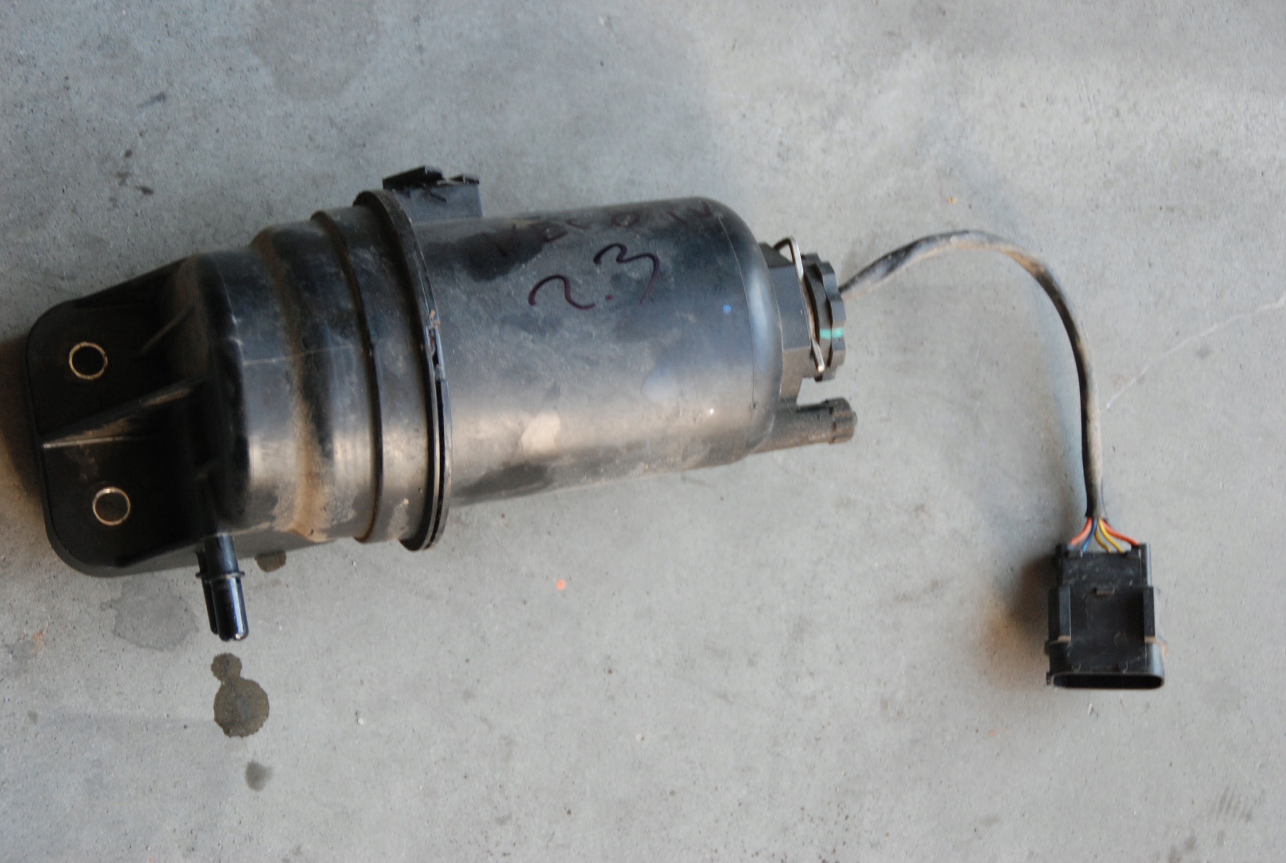 IVECO DAILY 14-КОРПУС ПАЛИВНОГО ФІЛЬТРА