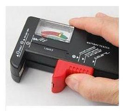 Tester Miernik Baterii AA AAA R9 R14 R20 pastylki Number of batteries 1 pcs