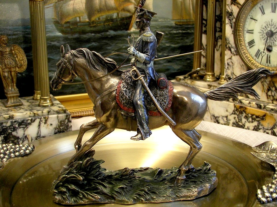 UŁAN NA KONIU KAWALERIA ŻOŁNIERZ PREZENT GRAWEr Kolor mosiądz