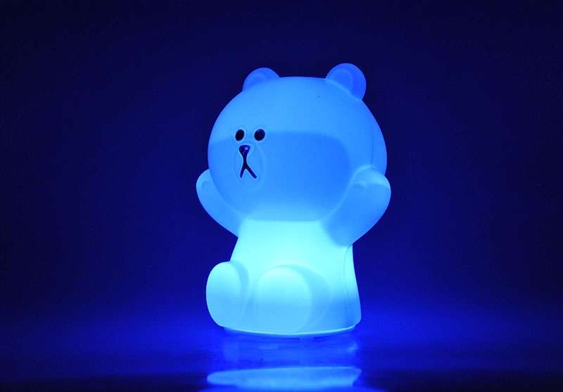 Lampka nocna dziecięca Miś Niedzwiadek 4 kolory Marka inna