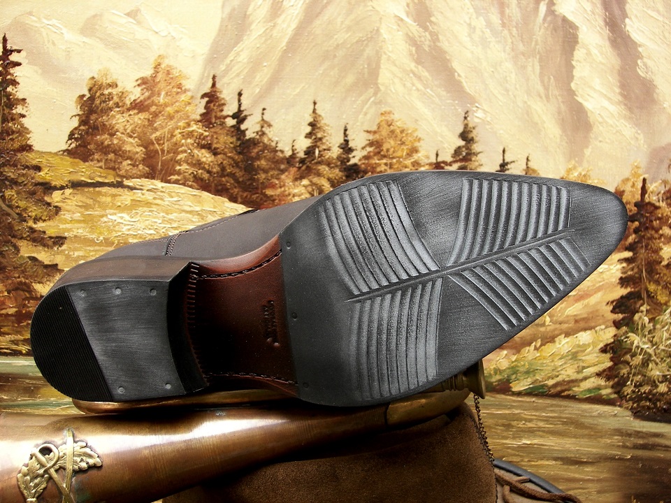 KOWBOJKI WZUWANE WYSOKIE PODBICIE WYGODNE SKÓRA NATURALNA NUBUK 40 bkw Długość wkładki 26.6 cm