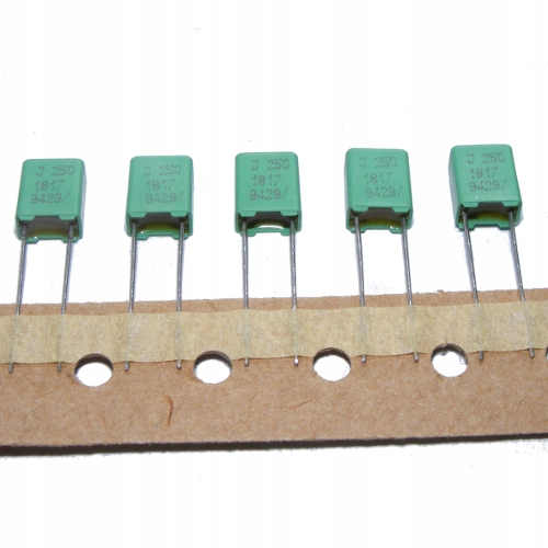 

Kondensator foliowy Mkt 68nF 250V Roederstein x10