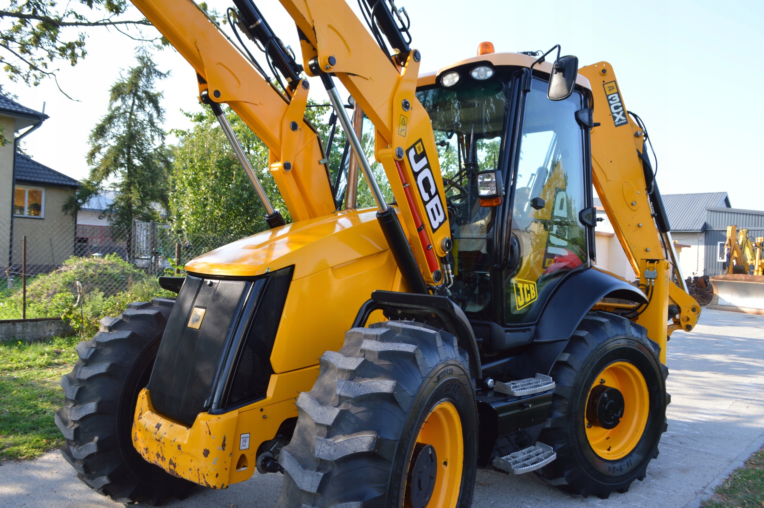 Мотор омывателя jcb 3cx