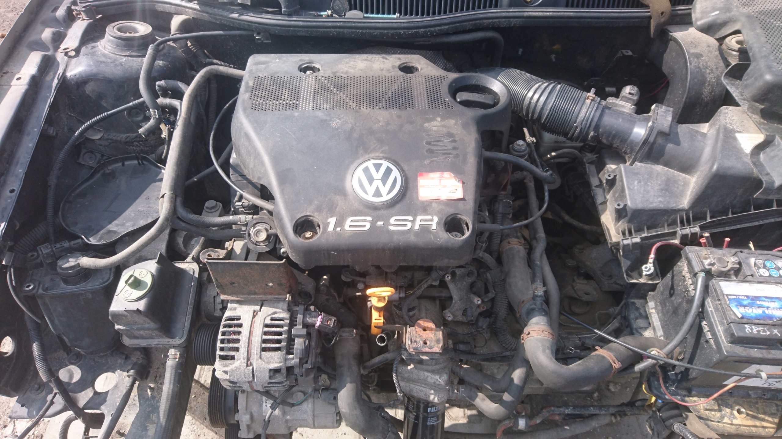 Silnik VW Golf IV 1.6 SR słupek 7568667948 oficjalne