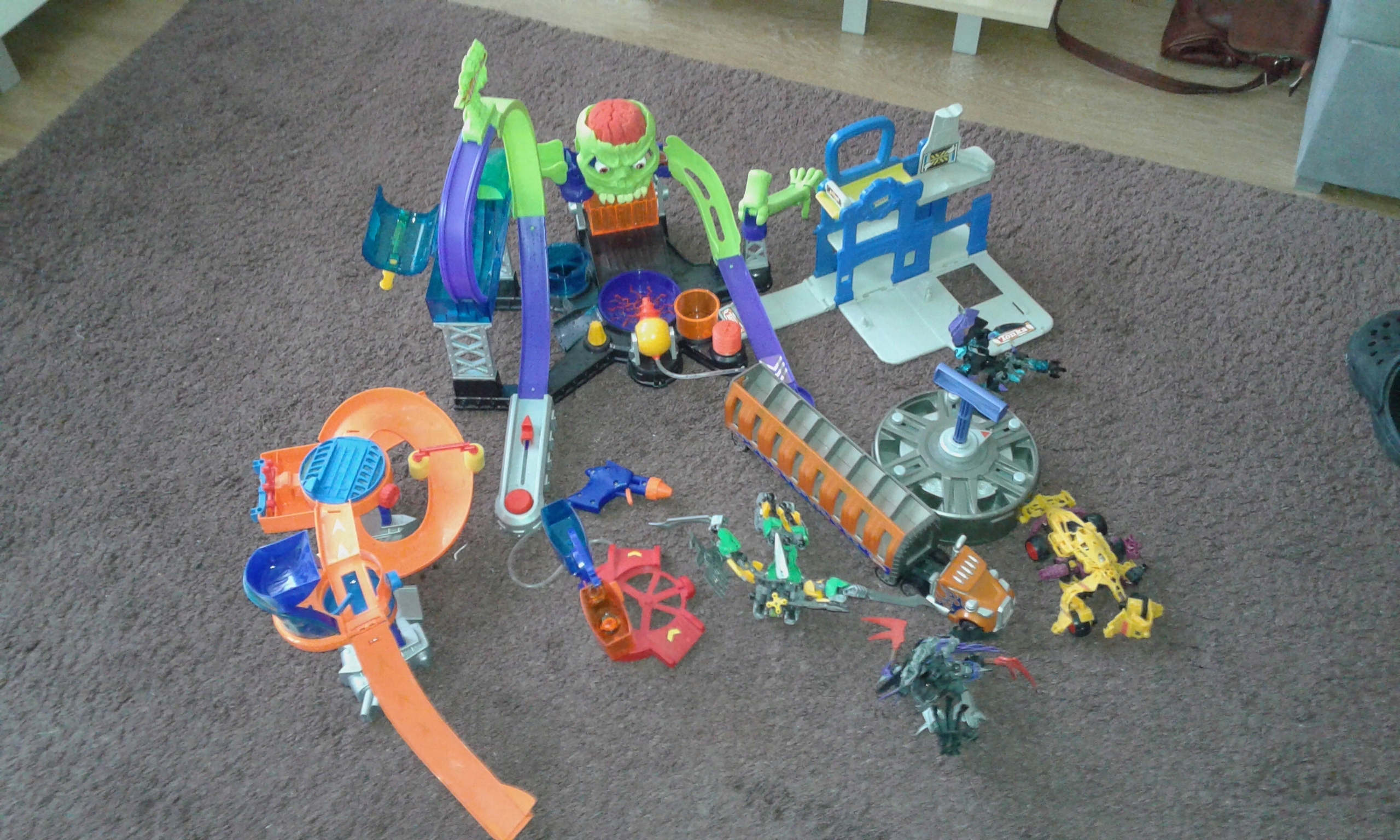 Zabawki Hot Wheels Tory Samochodowe Mix Zabawki Hot Wheels Tory Samochodowe Mix