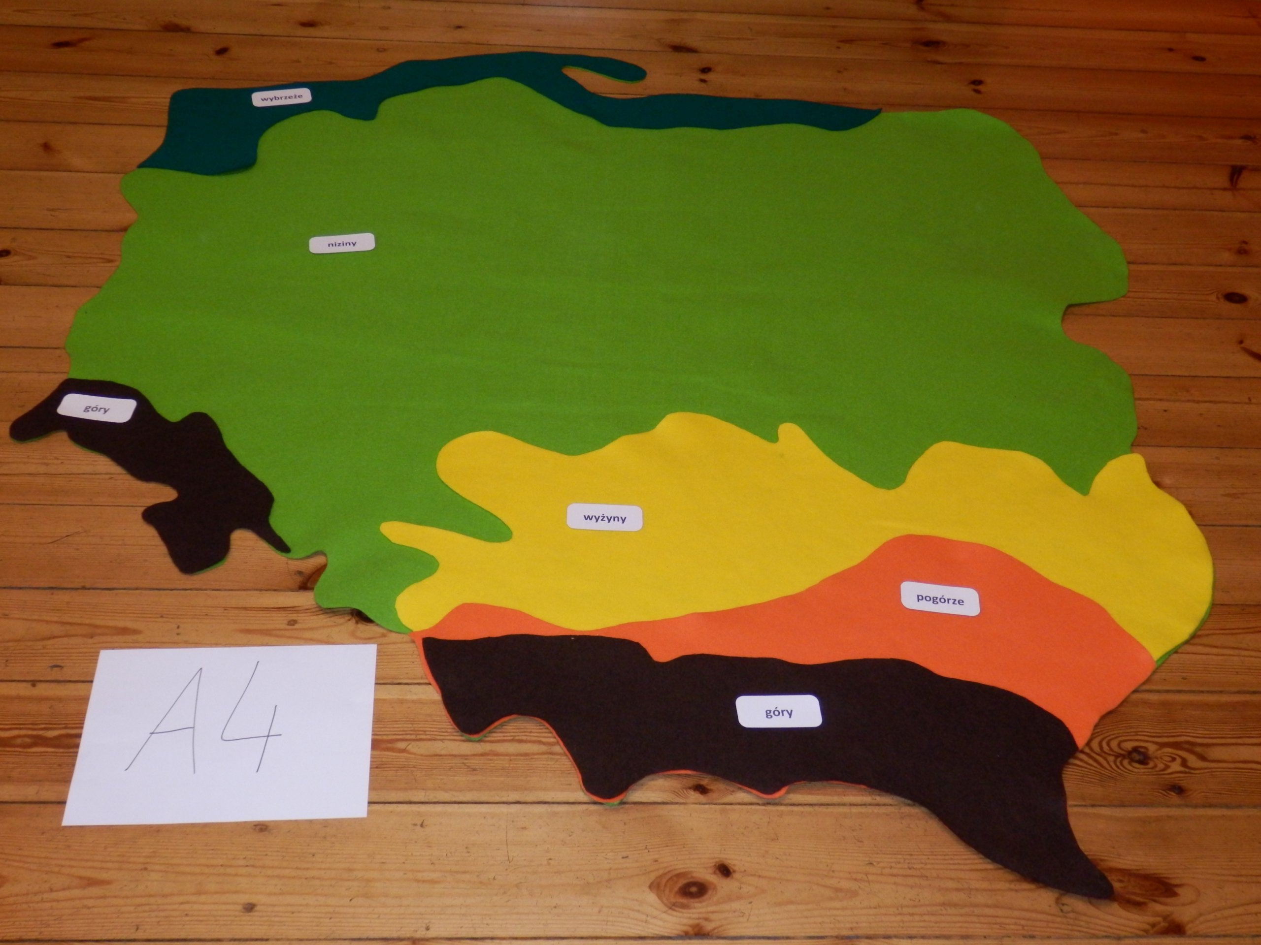 Polska Niziny Wyżyny Góry Mapa Polska - niziny wyżyny góry -- Warsztat Montessori - 7268554947