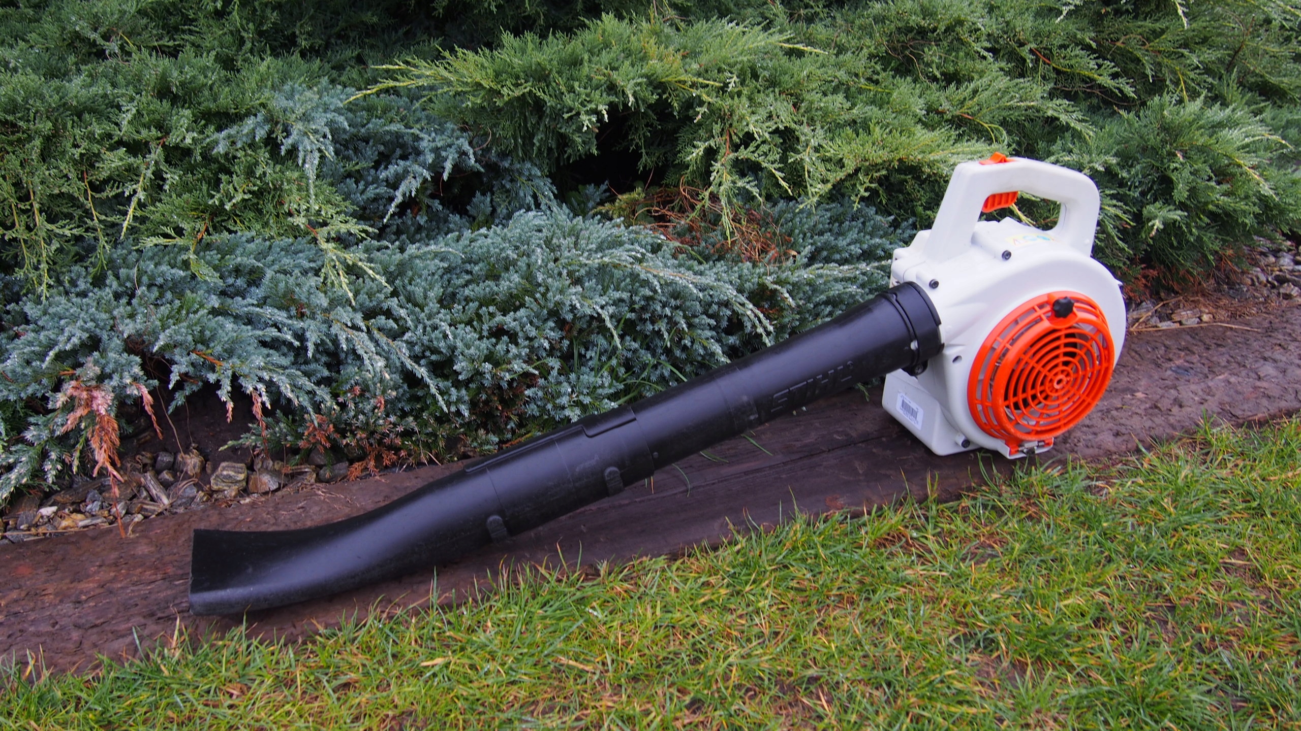 STIHL BG75 BG 75 DMUCHAWA SPALINOWA 7642947960 oficjalne archiwum
