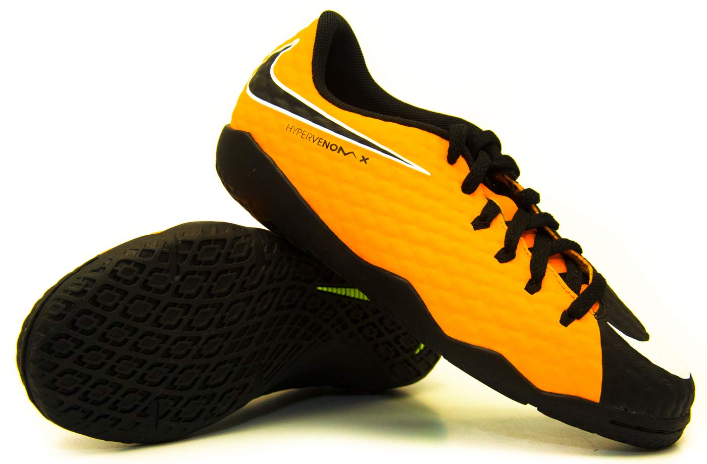 nike hypervenom phelon 3