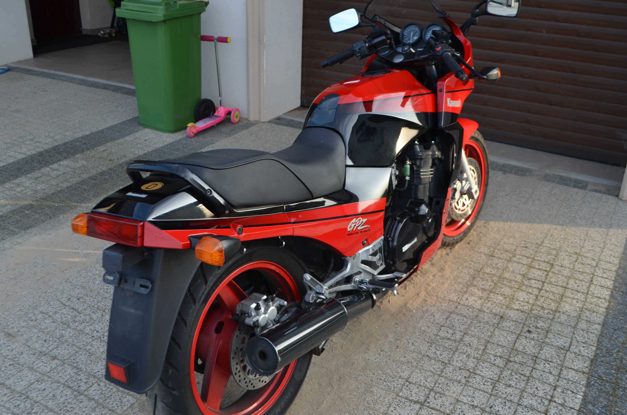 Kawasaki Gpz 900r Top Gun 7249208633 oficjalne archiwum allegro