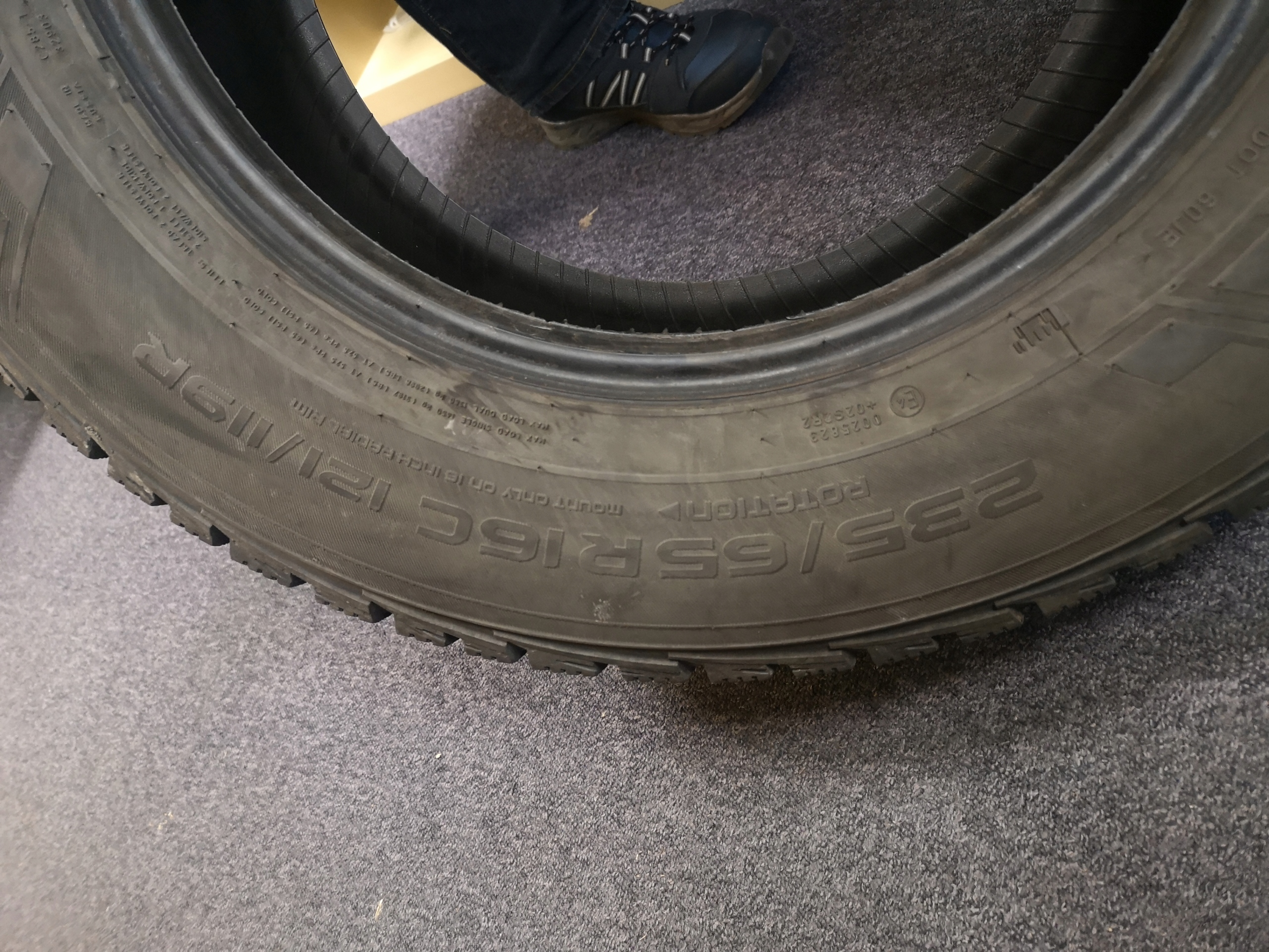 opony Nokian 235/65/r16 c - 7609064127 - oficjalne archiwum allegro