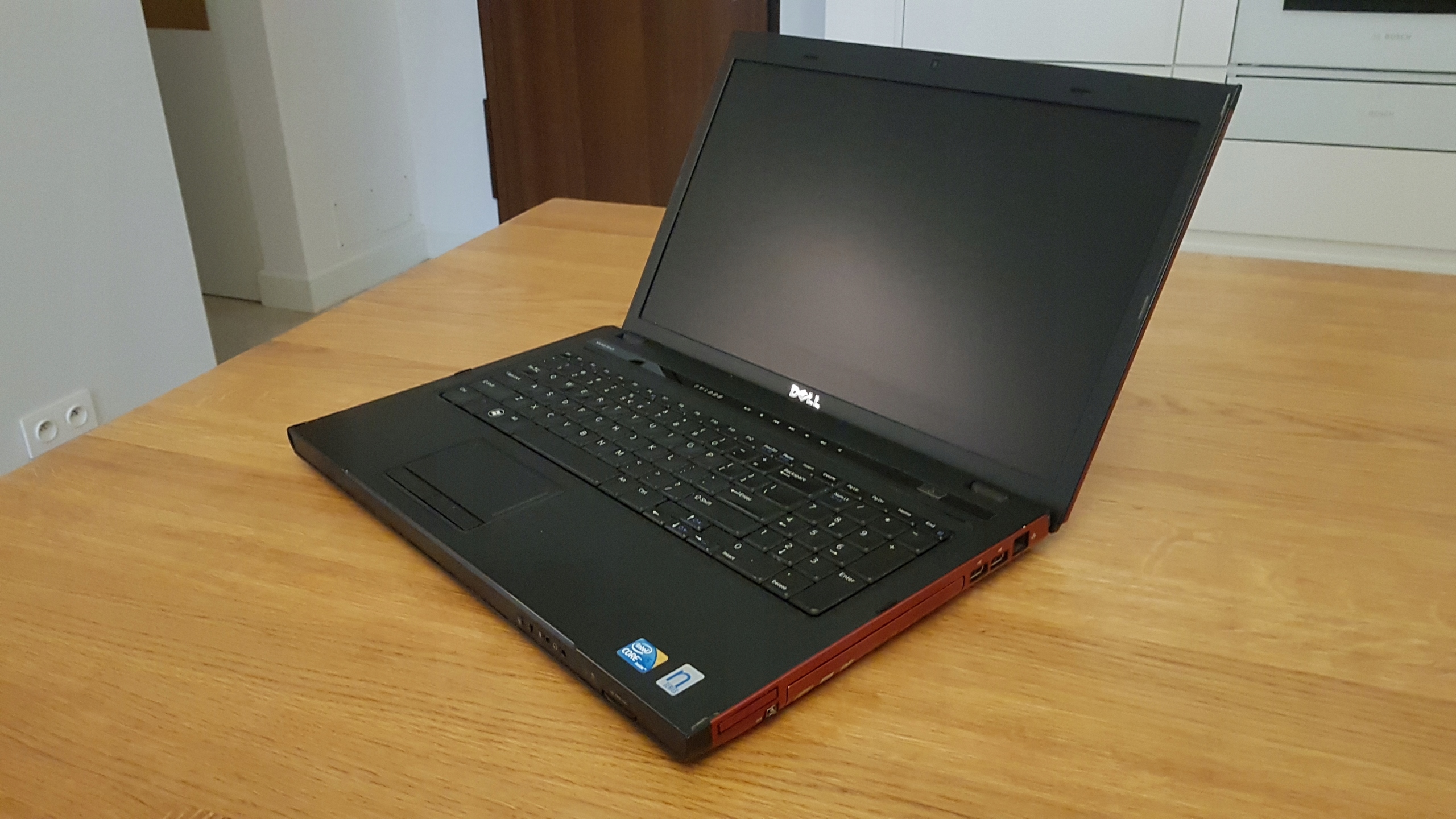 Как разобрать dell vostro 3700