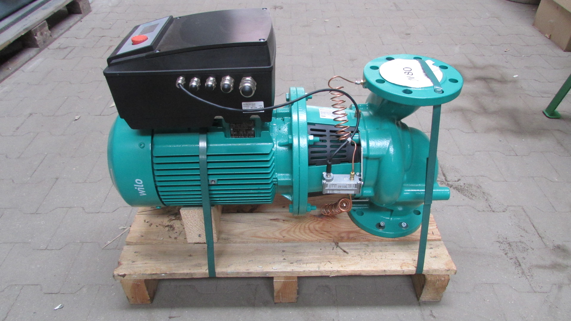 Wilo il. Насос Wilo BL 50/150-7,5/2. Wilo насос циркуляционный il-e 80/140-7,5/2. Насос марки Wilo BL 65/220-30/2. Насос Wilo il 50/160-5,5/2.