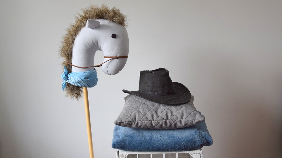 Kowbojski koń na kiju – DIY