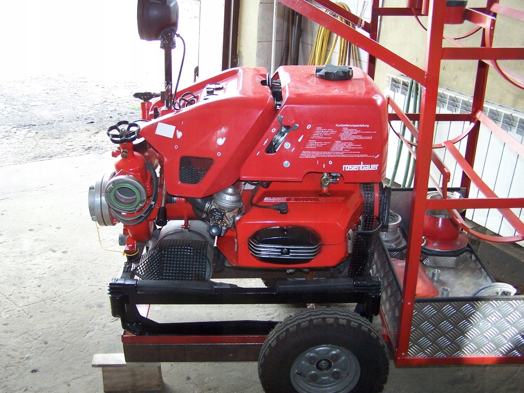 Pompa Pozarnicza Z Recznym Napedem MOTOPOMPA POŻARNICZA ROSENBAUER FOX 1/ POMPA 716 h - 7506354448