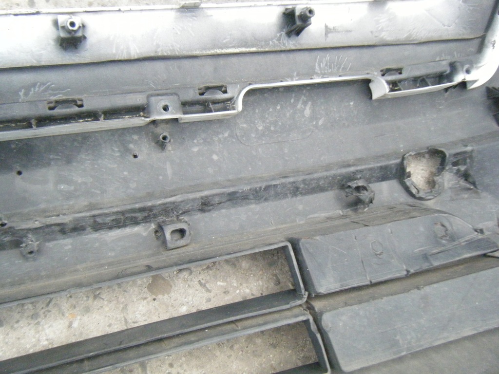 Hyundai H350 zderzak przód 8651259010 - 7438520132
