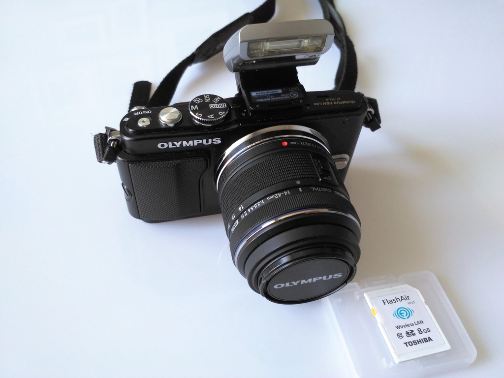Olympus Pen Lite E-PL5 + Obiektyw 14-42 + Wi-Fi