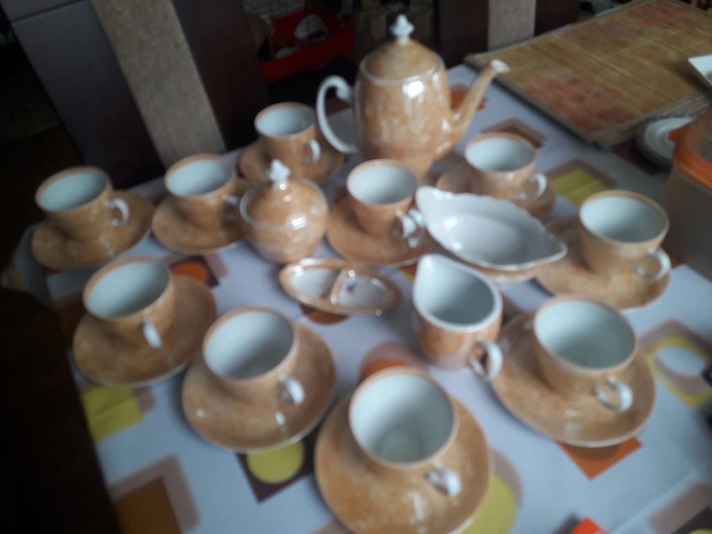 Zestaw kawowo-herbaciany na 10 osób WŁOCŁAWEK
