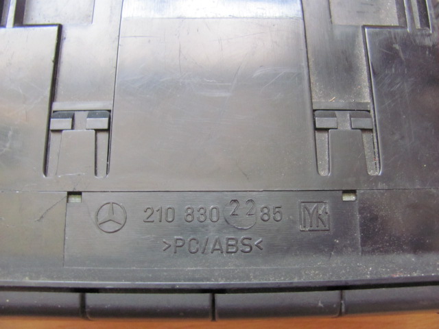 MERCEDES W210 PANEL KLIMATYZACJI MB 2108302285