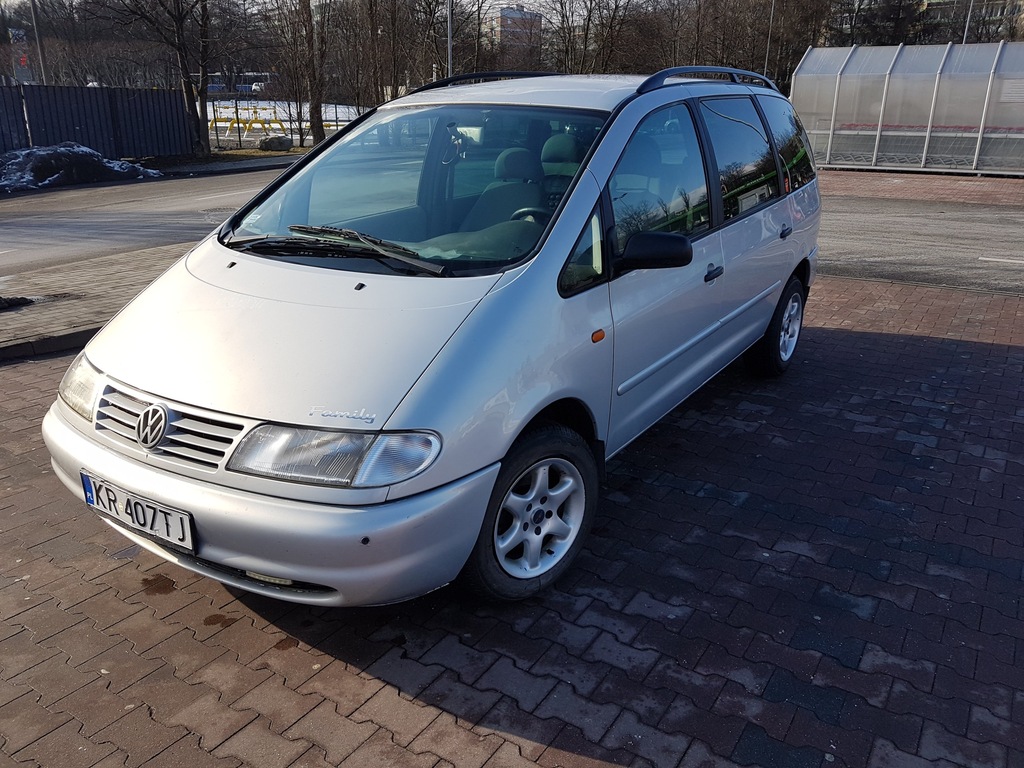 Volkswagen Sharan 1.9 TDI 110 KM r.1999