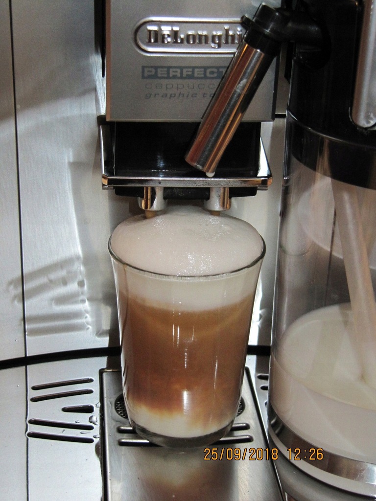 Ekspres Delonghi ESAM5600 Perfecta Cappuccino - 7584164646 - oficjalne