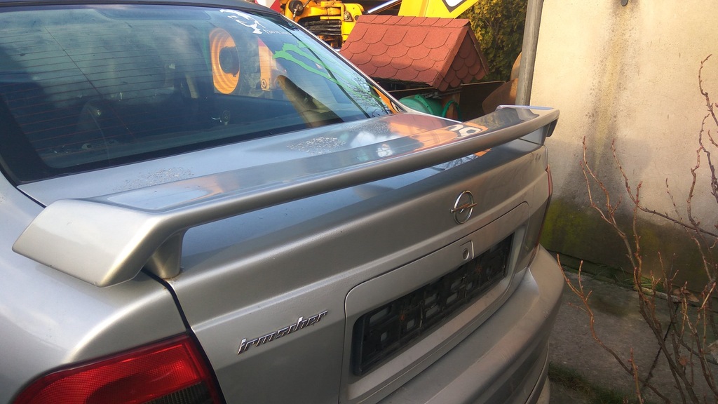 Spoiler lotka Opel Vectra B Irmscher i500 Sedan