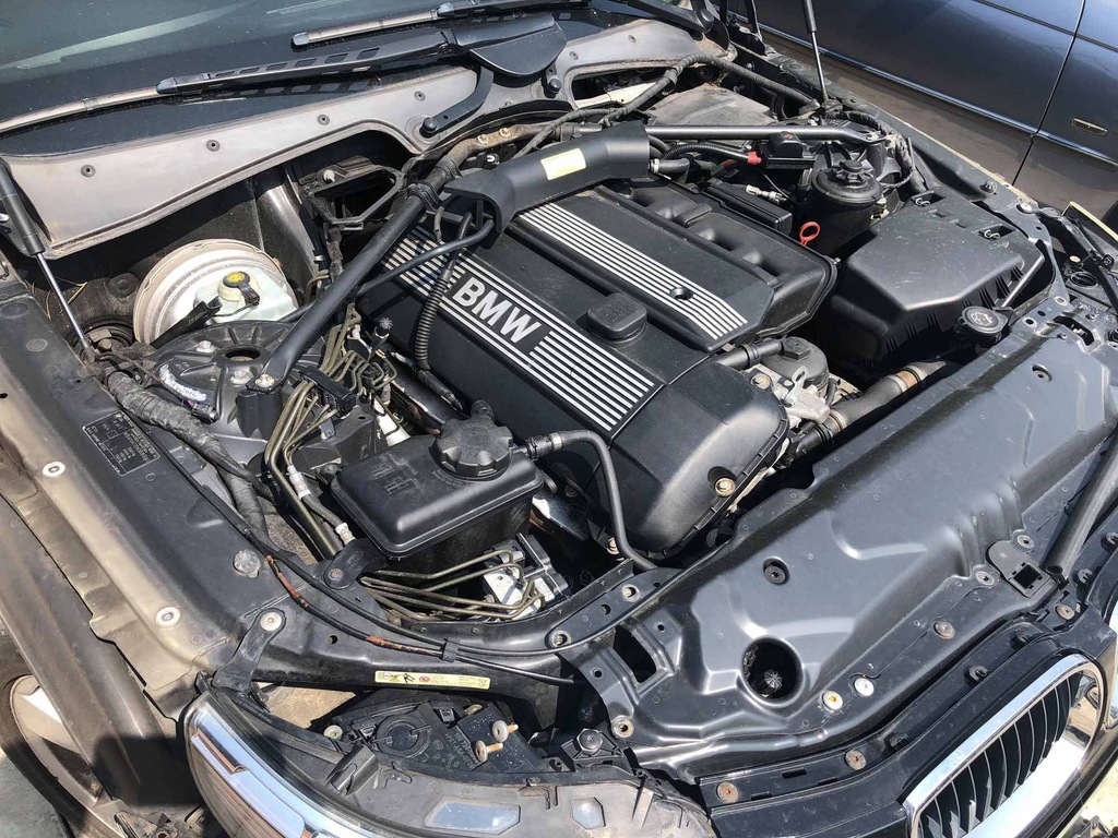 BMW E60 530i 231KM M54 M54B30 Silnik