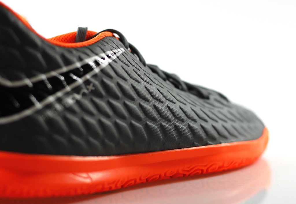 nike hypervenom phantom club