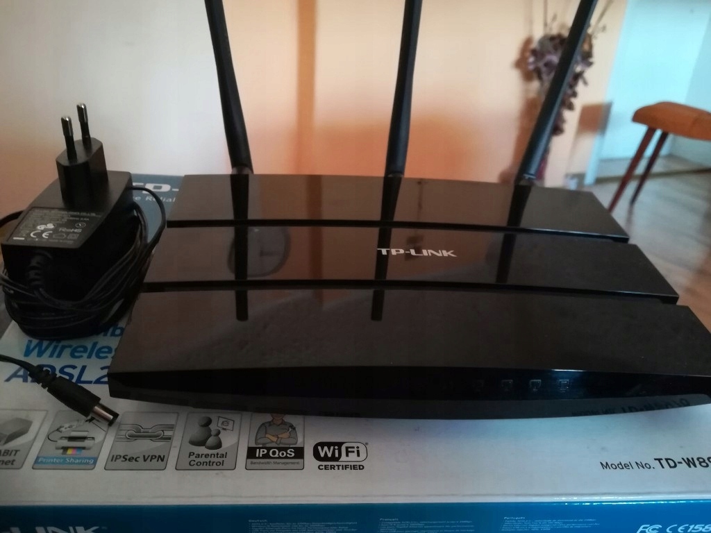 Router TP Link TD W8970