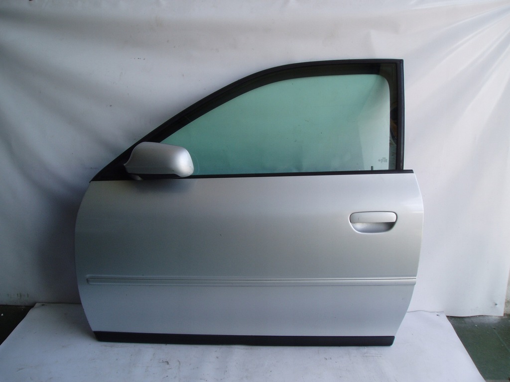 drzwi lewe audi A3 8L 3D LY7W