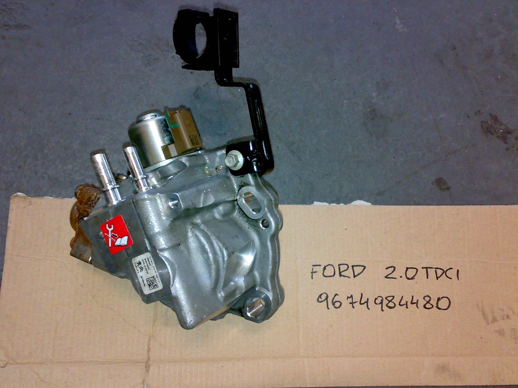 FORD MONDEO MK5 2.0TDCI POMPA WTRYSKOWA 9674984480