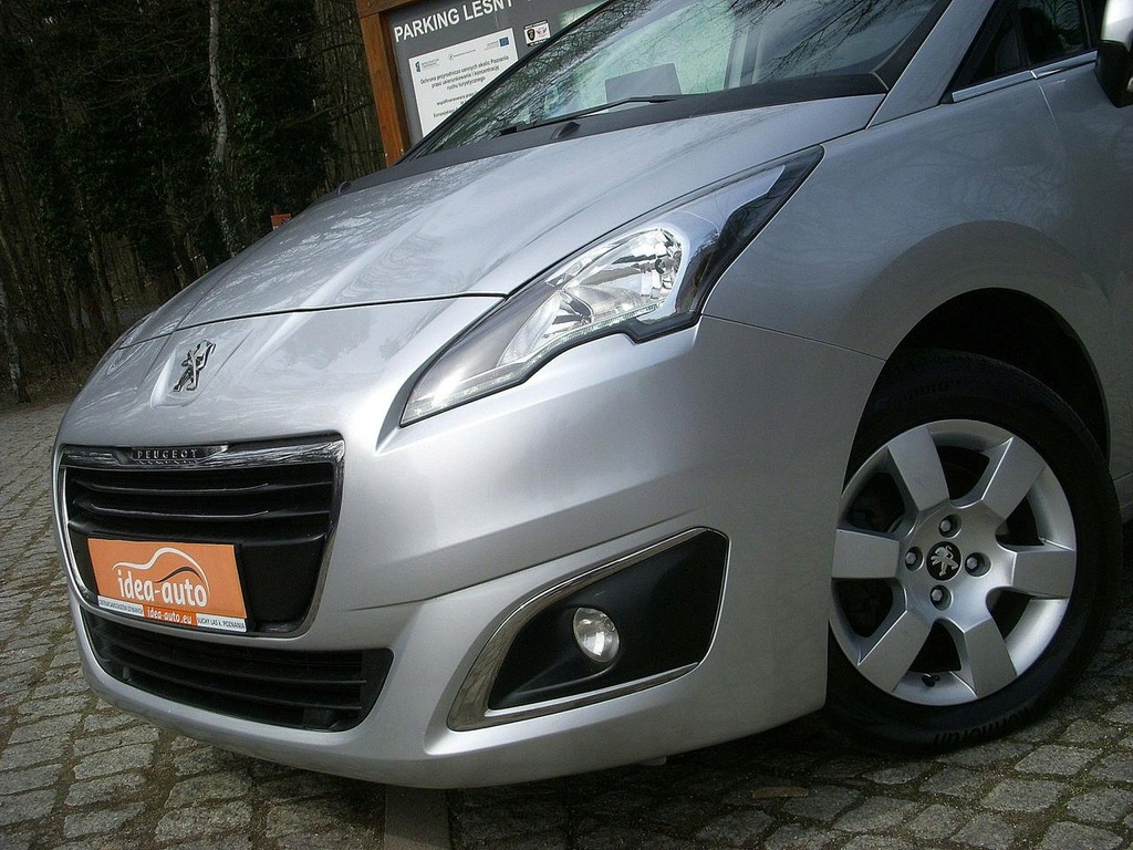 Peugeot 5008 2015