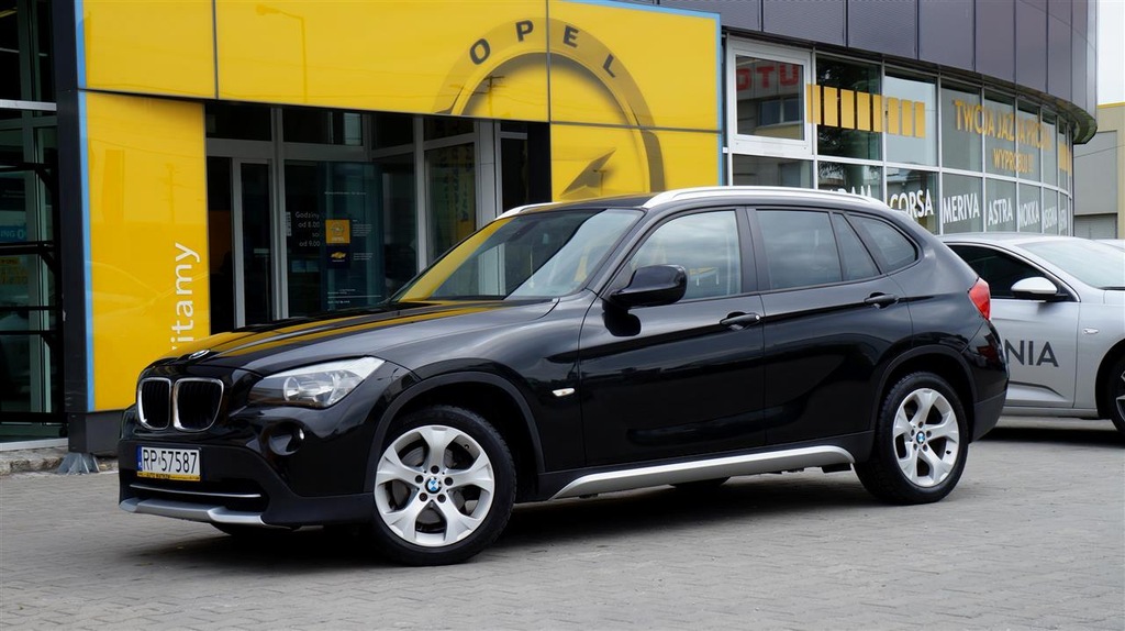 PIĘKNE CZARNE BMW X1 SUPER STAN SALON