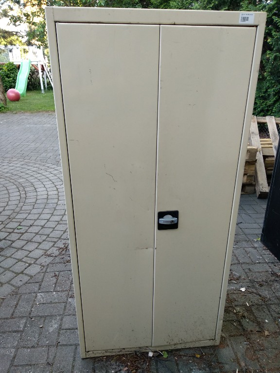 szafa metalowa na srodki ochrony roslin