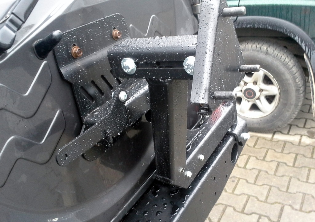 Uchwyt mocowanie koła zapasowego Patrol Y60 stal