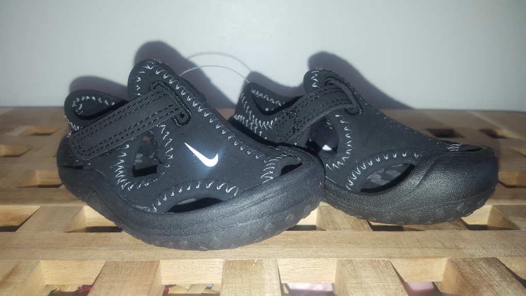 Sandałki Nike rozmiar 19.5