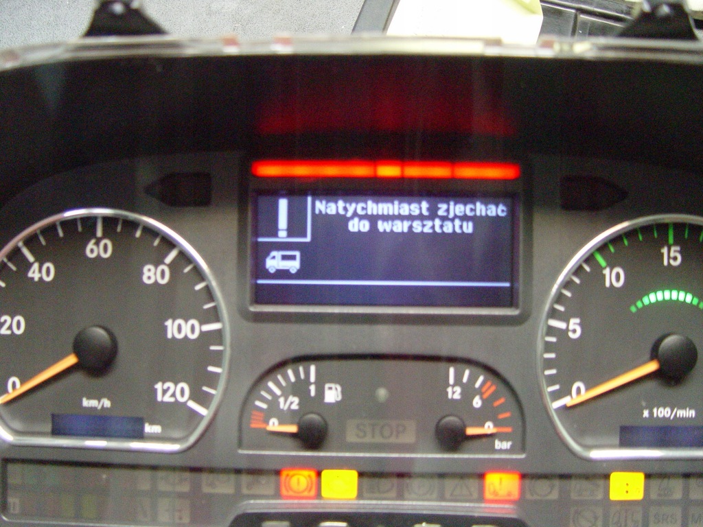 LICZNIK ZEGARY MERCEDES ACTROS