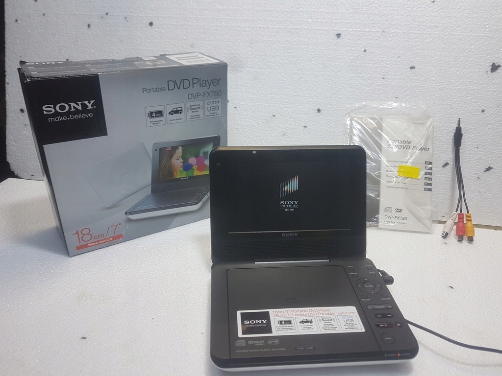 ODTWARZACZ DVD SONY DVP-FX780