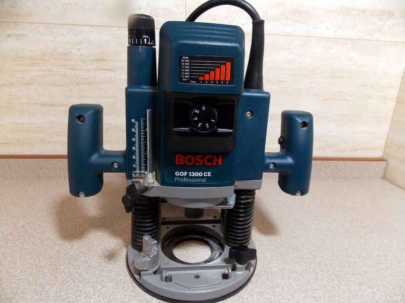 FREZARKA GÓRNOWRZECIONOWA BOSCH GOF 1300 CE - 7155750710 - oficjalne ...