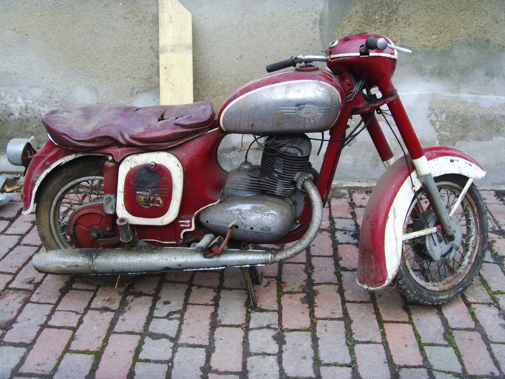 MOTOCYKL JAWA 250 ROK 1962